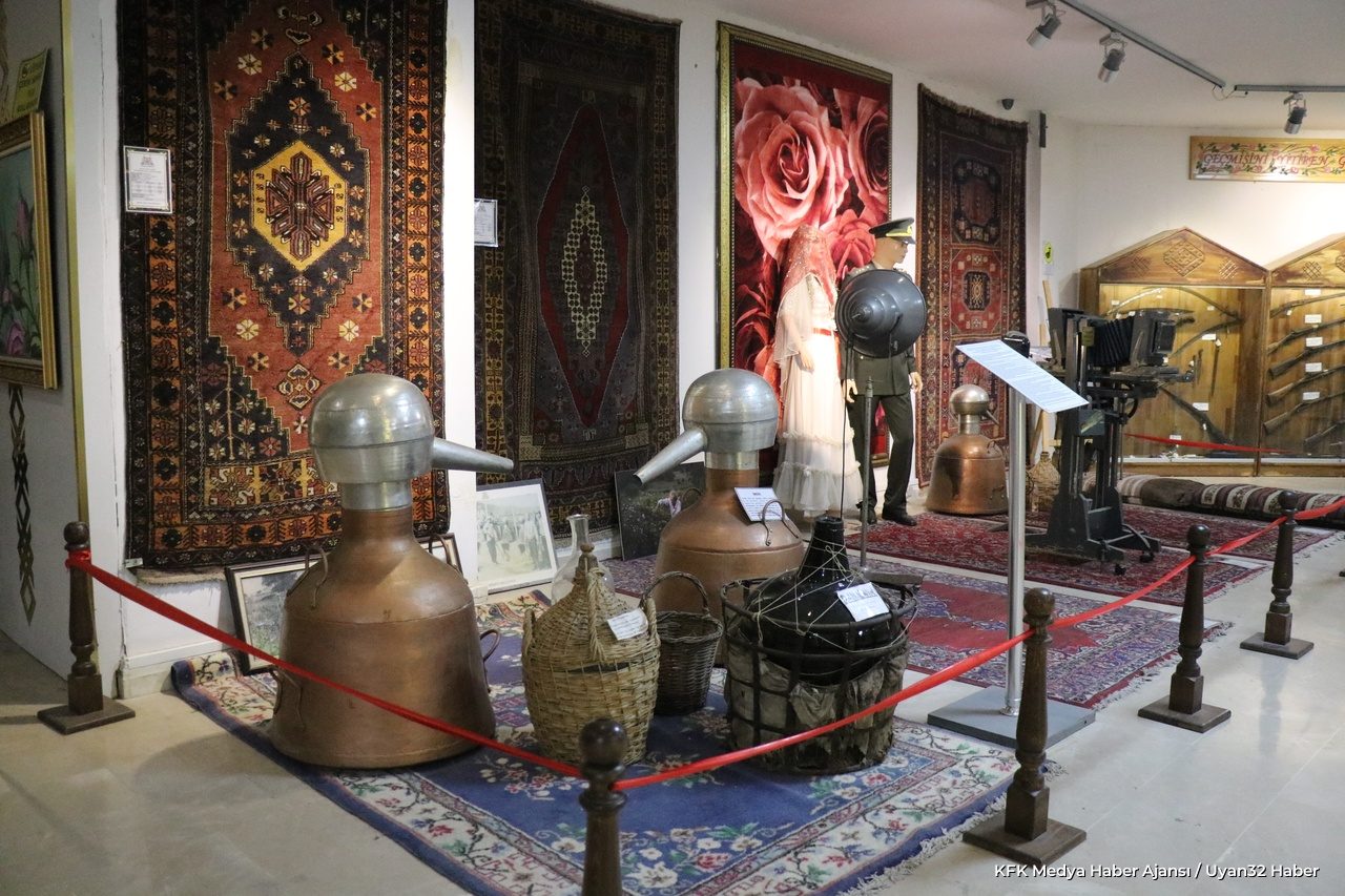 Isparta Etnografya Halı Ve Kilim Müzesi’ne Ziyaretçi Akını!