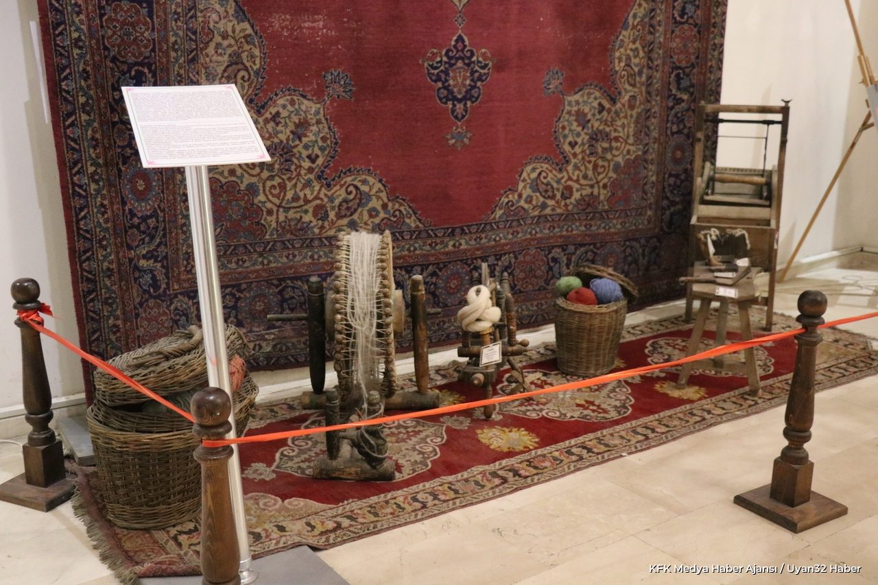 Isparta Etnografya Halı Ve Kilim Müzesi’ne Ziyaretçi Akını! - Detay 6