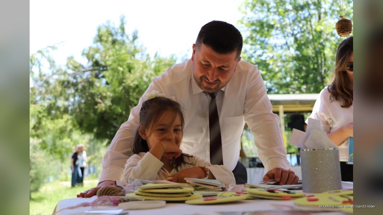 Isparta Genç AR-GE Şenliği: Bilim Ve Sanat Doğayla Buluştu