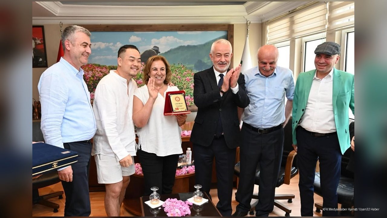 Isparta Gül Festivali: Çinli Fenomen Dahu İle Küresel Tanıtım