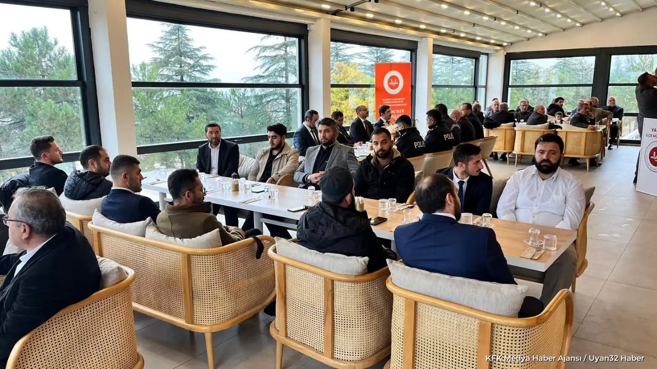 Isparta İl Müftüsü Yusuf Eviş Yalvaç'ta Din Görevlileriyle Buluştu - Detay 2