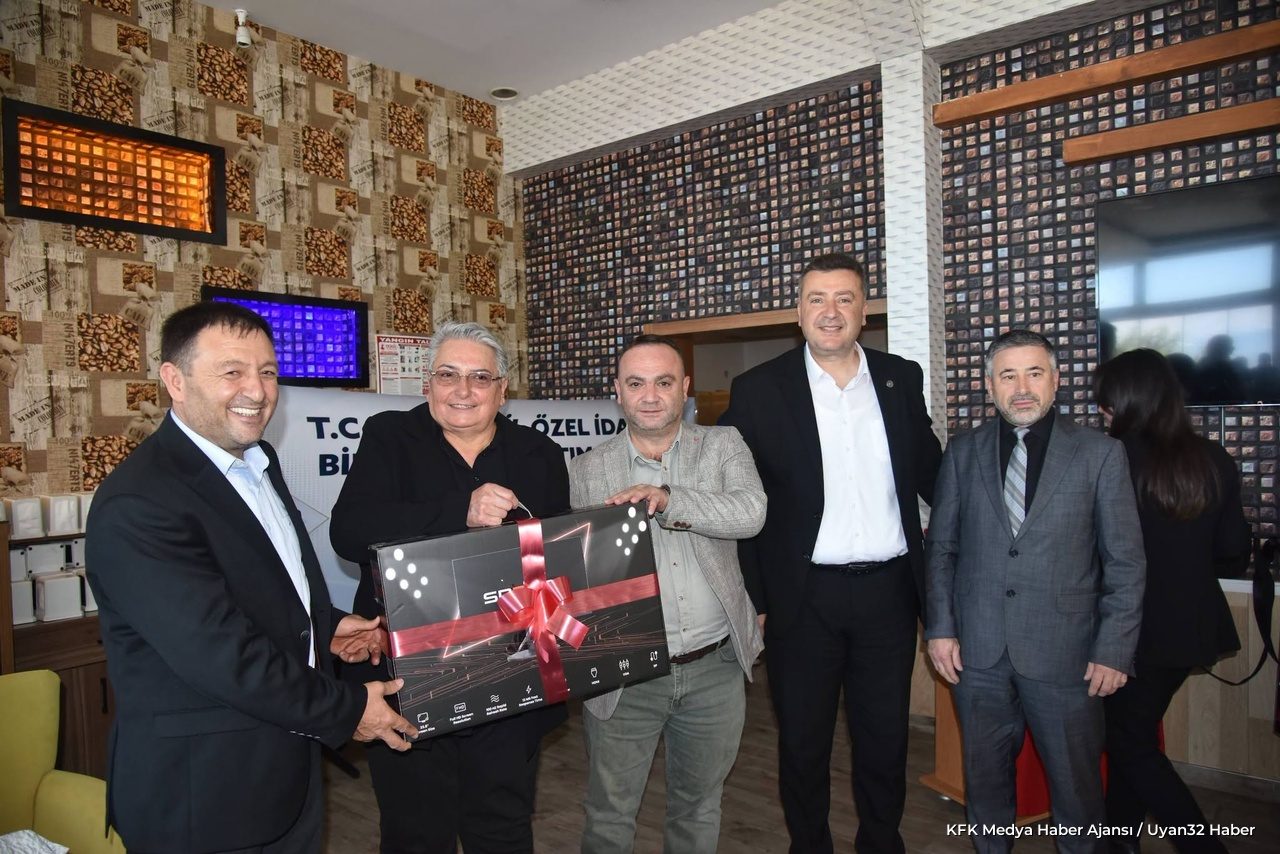Isparta İl Özel İdaresi Bilgisayar Dağıtımı Yaptı