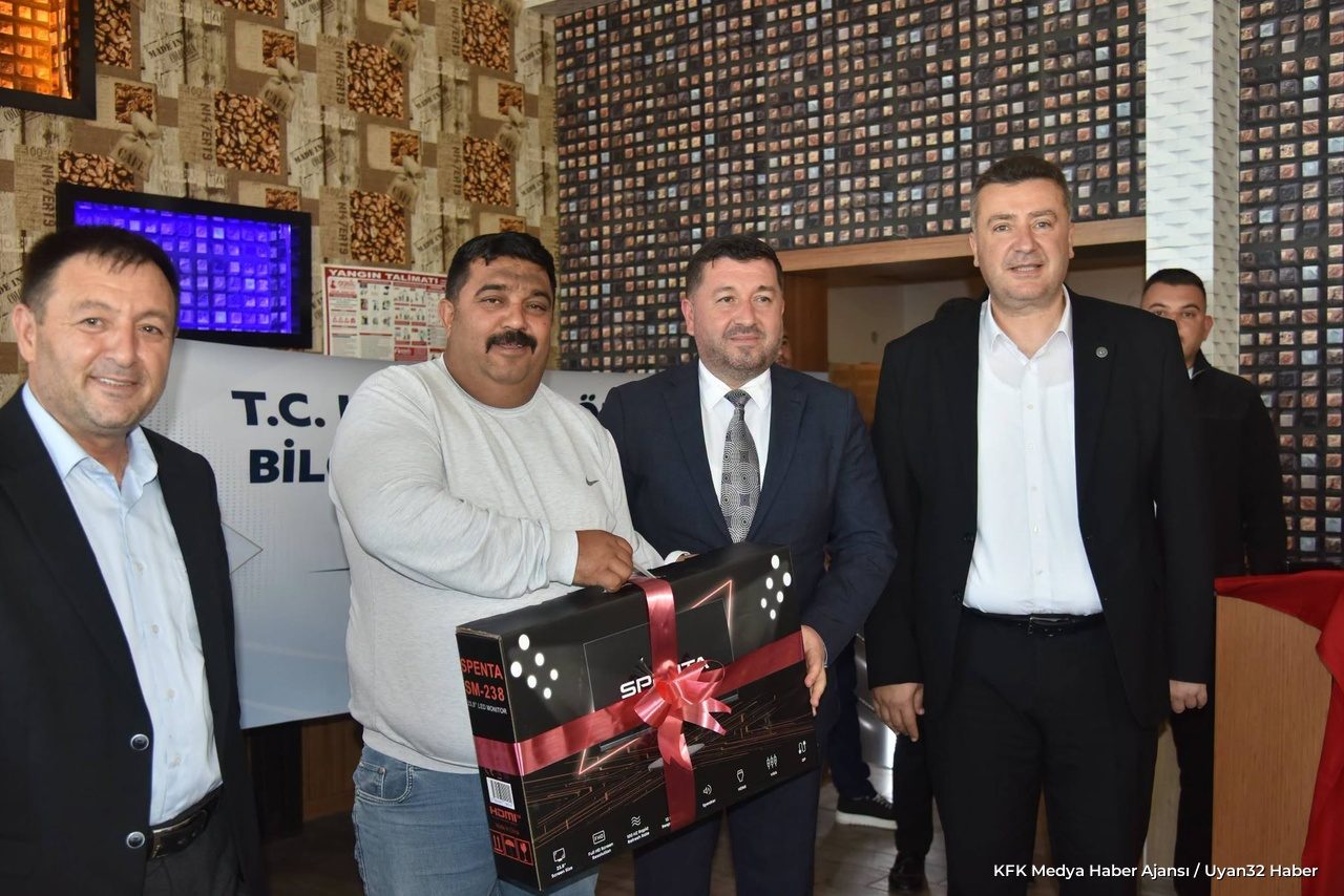 Isparta İl Özel İdaresi Bilgisayar Dağıtımı Yaptı - Detay 3