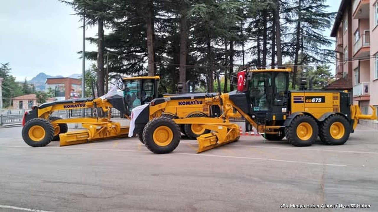 Isparta İl Özel İdaresi Filosuna 2 Yeni Greyder Katıldı - Detay 2