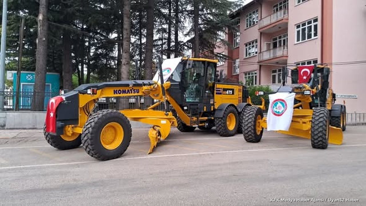 Isparta İl Özel İdaresi Filosuna 2 Yeni Greyder Katıldı - Detay 3