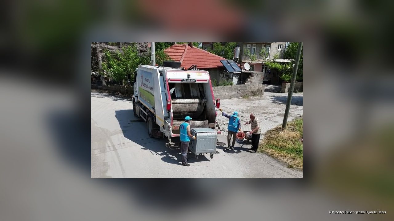 Isparta İl Özel İdaresi Köylerde Atık Toplama Çalışmalarını Sürdürüyor