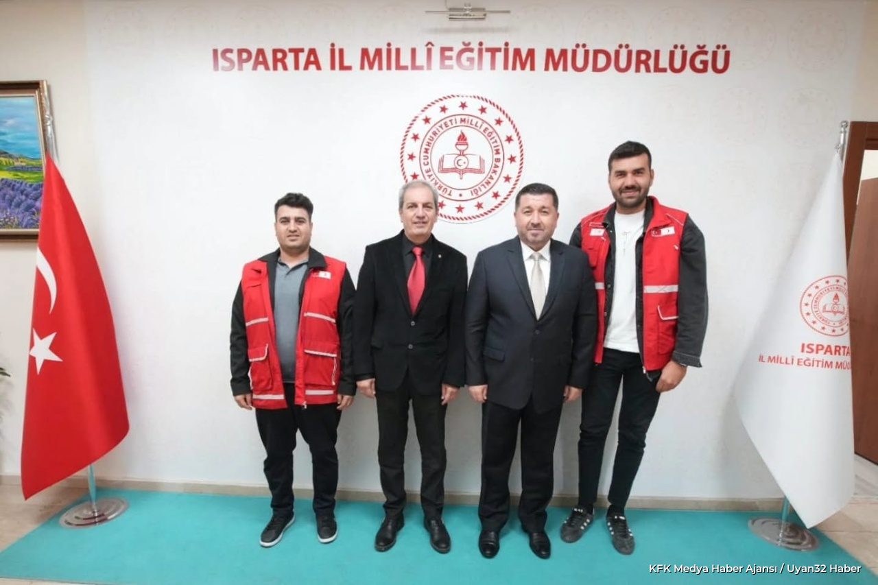 Isparta Kızılay'dan Milli Eğitim Müdürü Recai Ocak'a Ziyaret