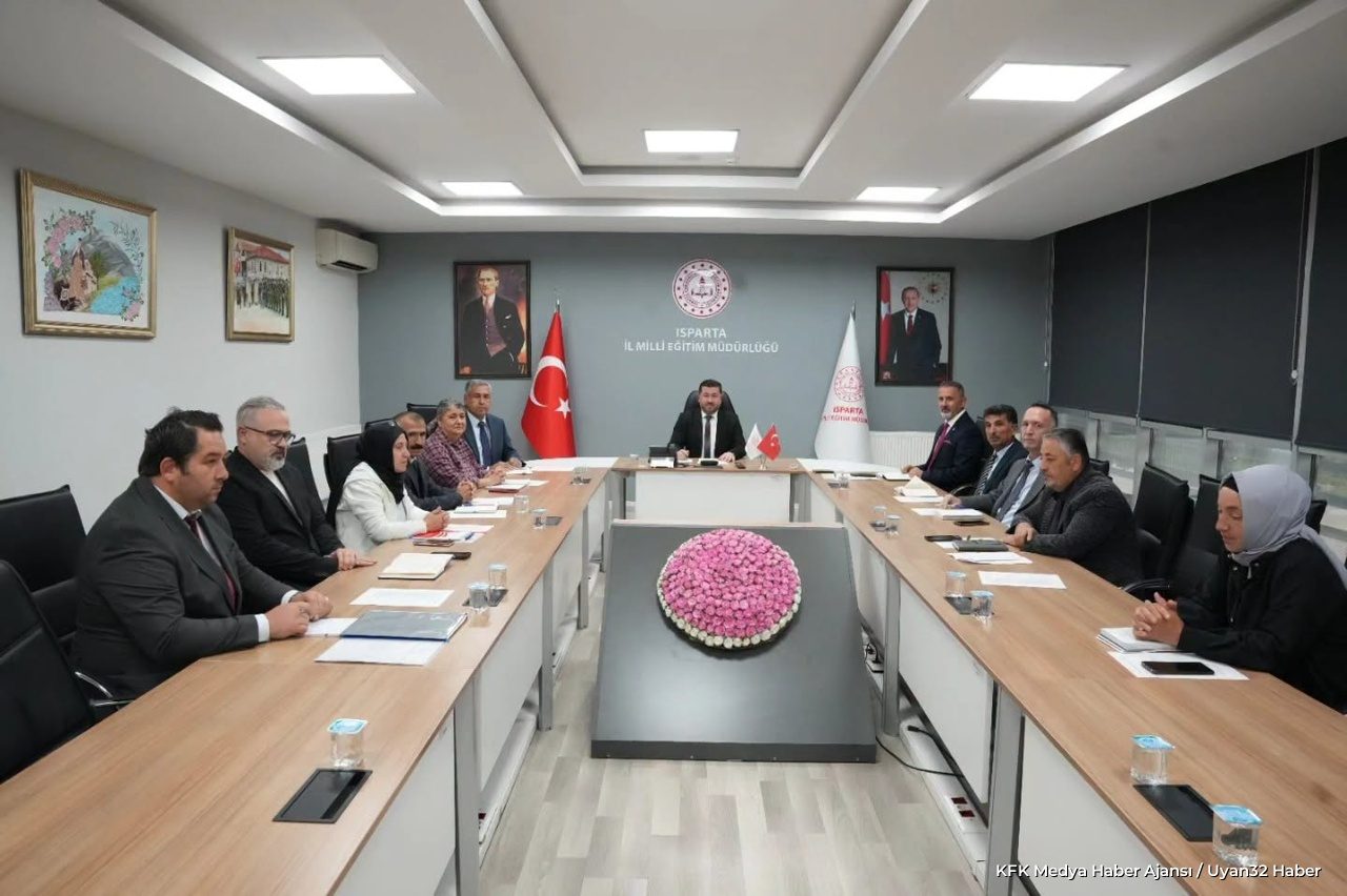 Isparta Milli Eğitim'den Kritik Zirve: Projeler Masaya Yatırıldı