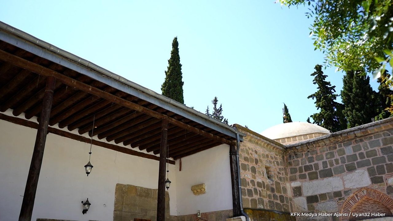 Isparta Seyit Veli Baba Sultan Türbesi: Battal Gazi'nin İzinde - Detay 5