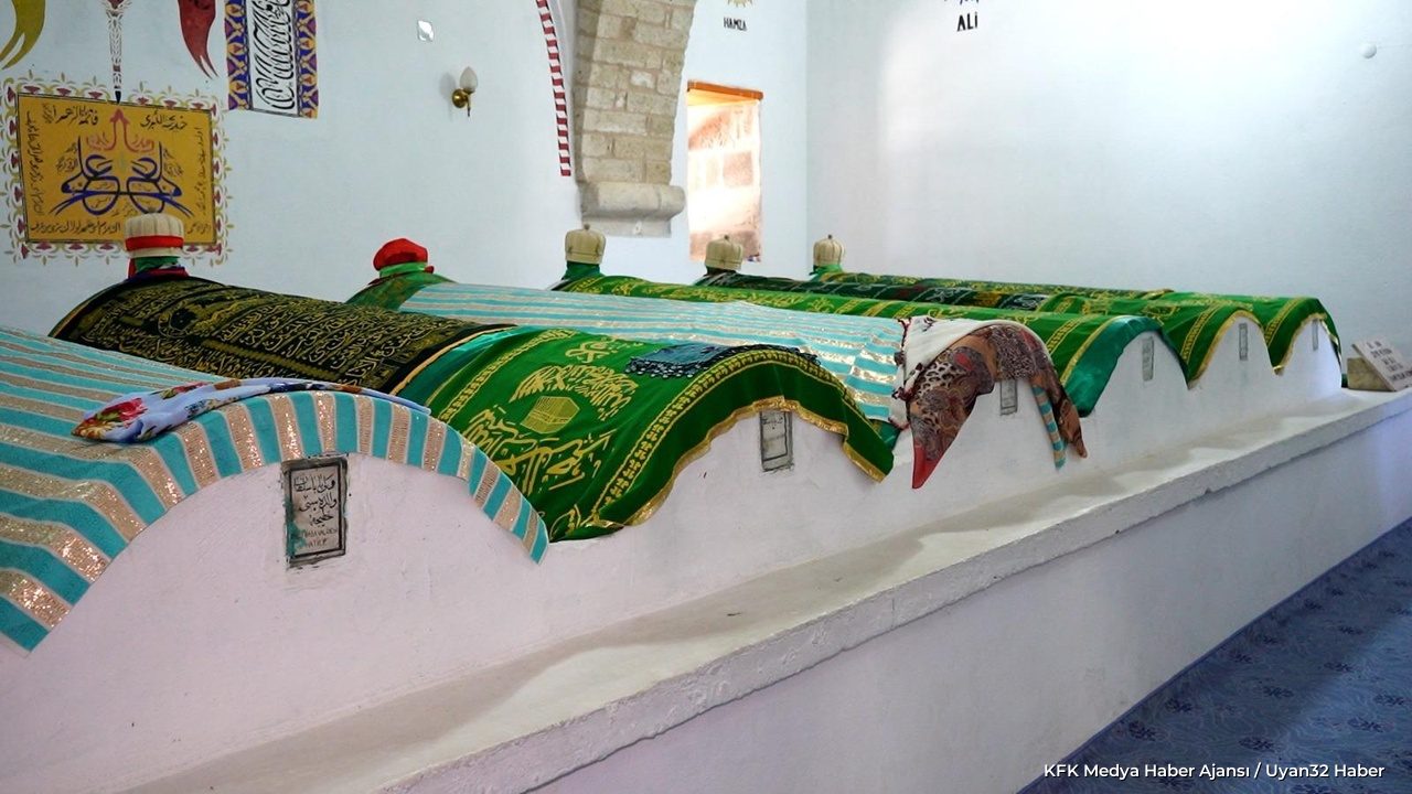 Isparta Seyit Veli Baba Sultan Türbesi: Battal Gazi'nin İzinde - Detay 6