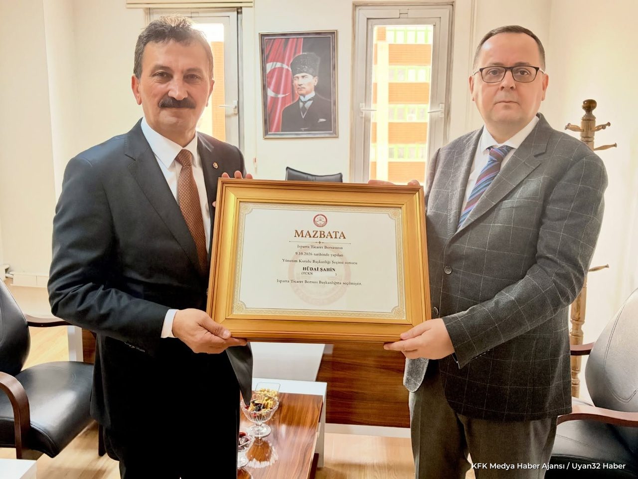 Isparta Ticaret Borsası'nda Hüdai Şahin Mazbatasını Aldı