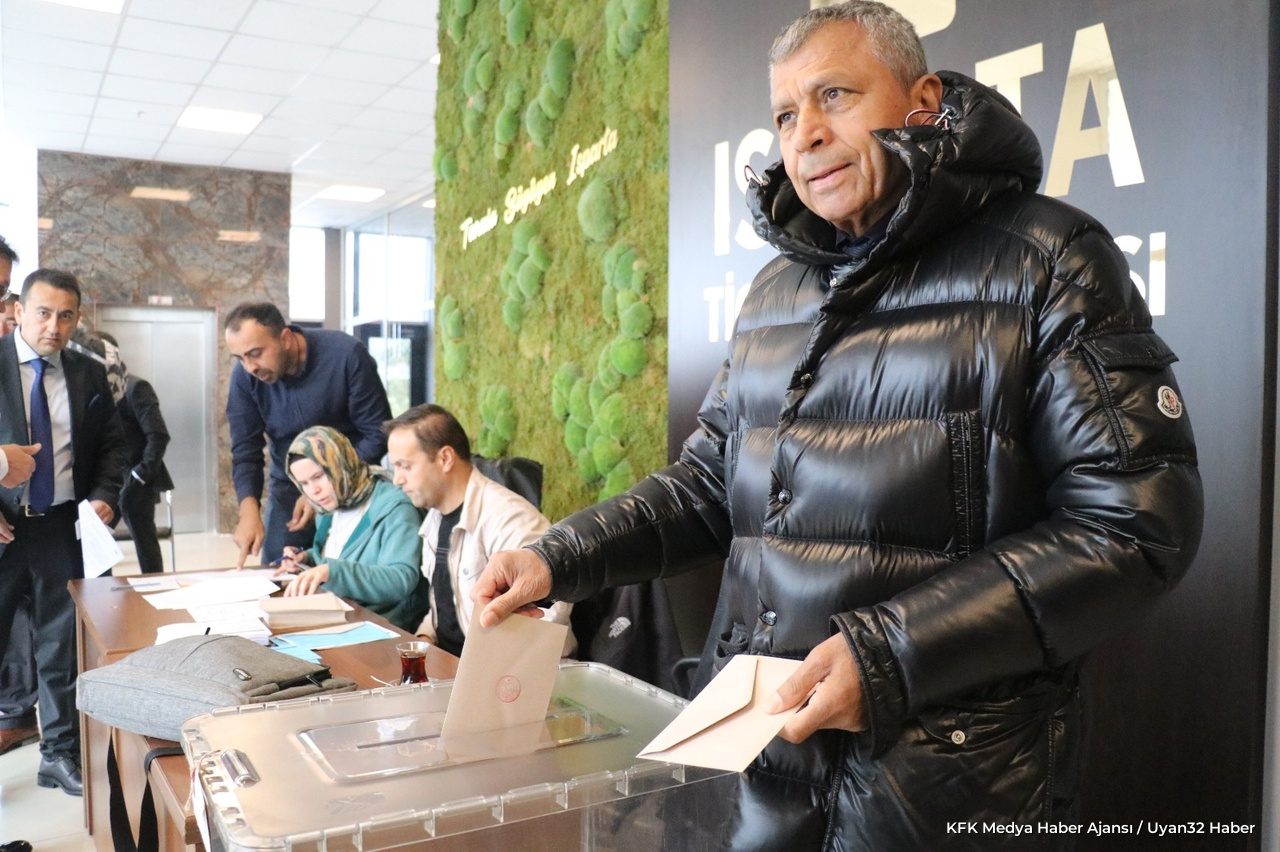 Isparta Ticaret Borsası’nda Seçim Heyecanı Başladı