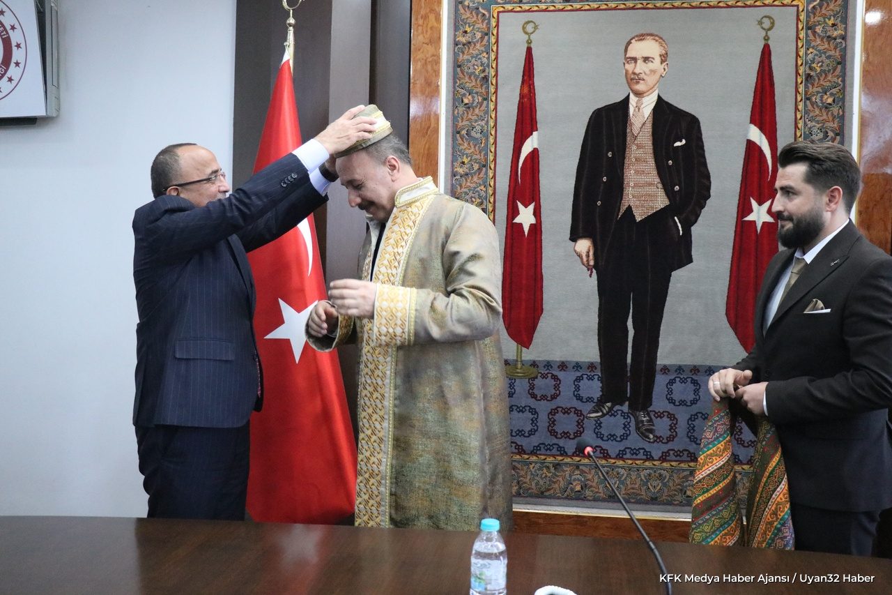 Isparta Valisi Abdullah Erin 2026 Yılının Ahi Babası İlan Edildi - Detay 4
