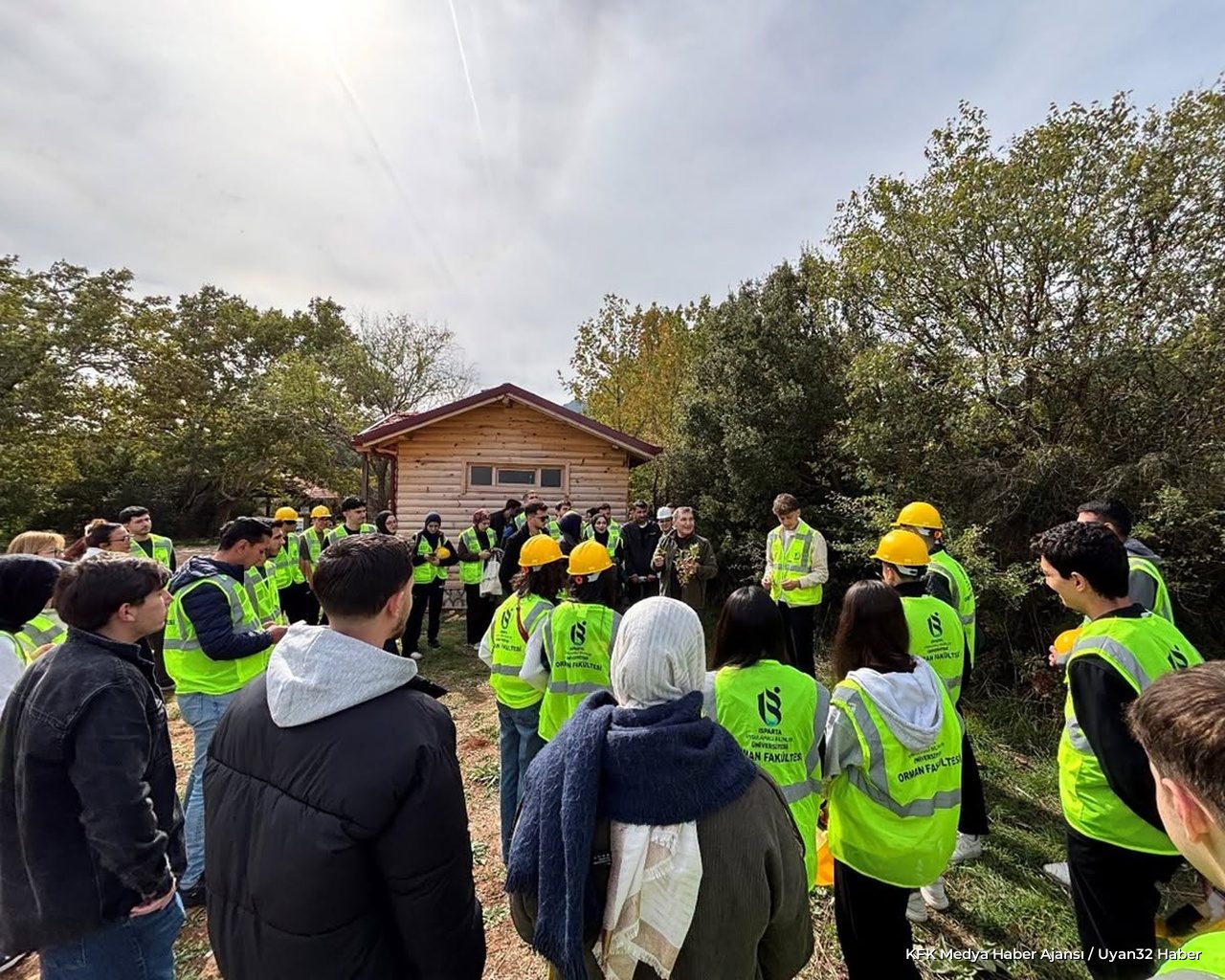 ISUBÜ Öğrencileri Kovada Gölü'nde Arazi Uygulaması Yaptı