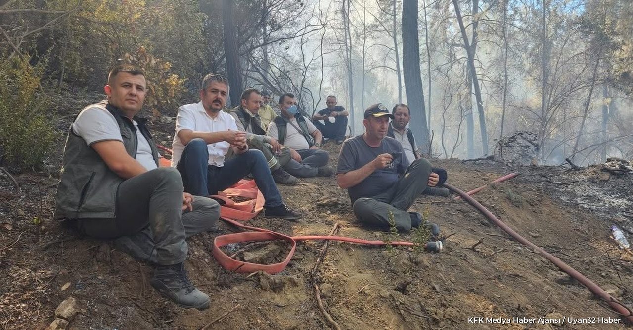 ISUBÜ Rektörü Yılmaz Çatal'dan Yangın Sahasında - Detay 2