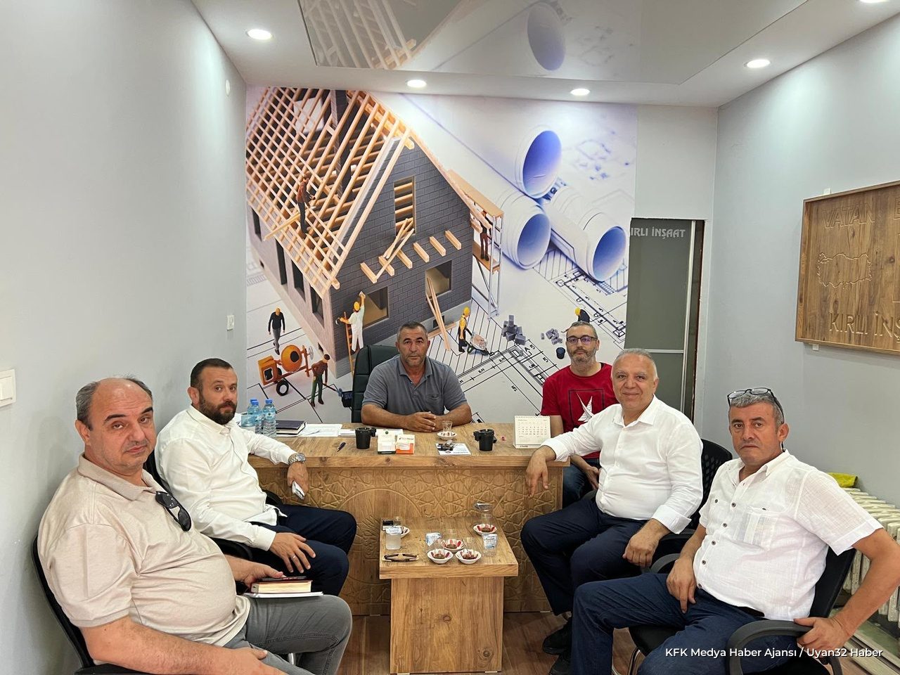 ITSO Başkan Adayı Karabulut'tan Senirkent ve Uluborlu Ziyareti