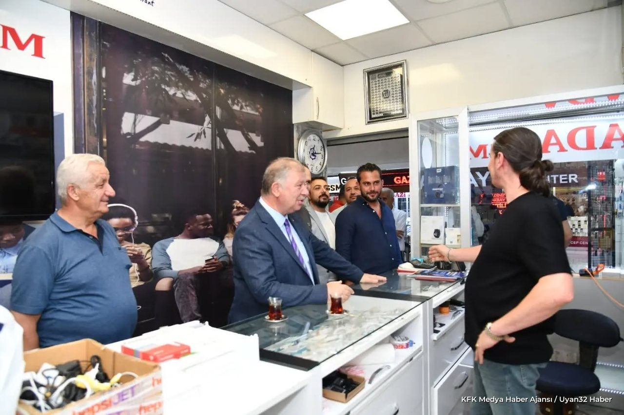 Metin Çelik Esnafa Destek Ziyaretinde