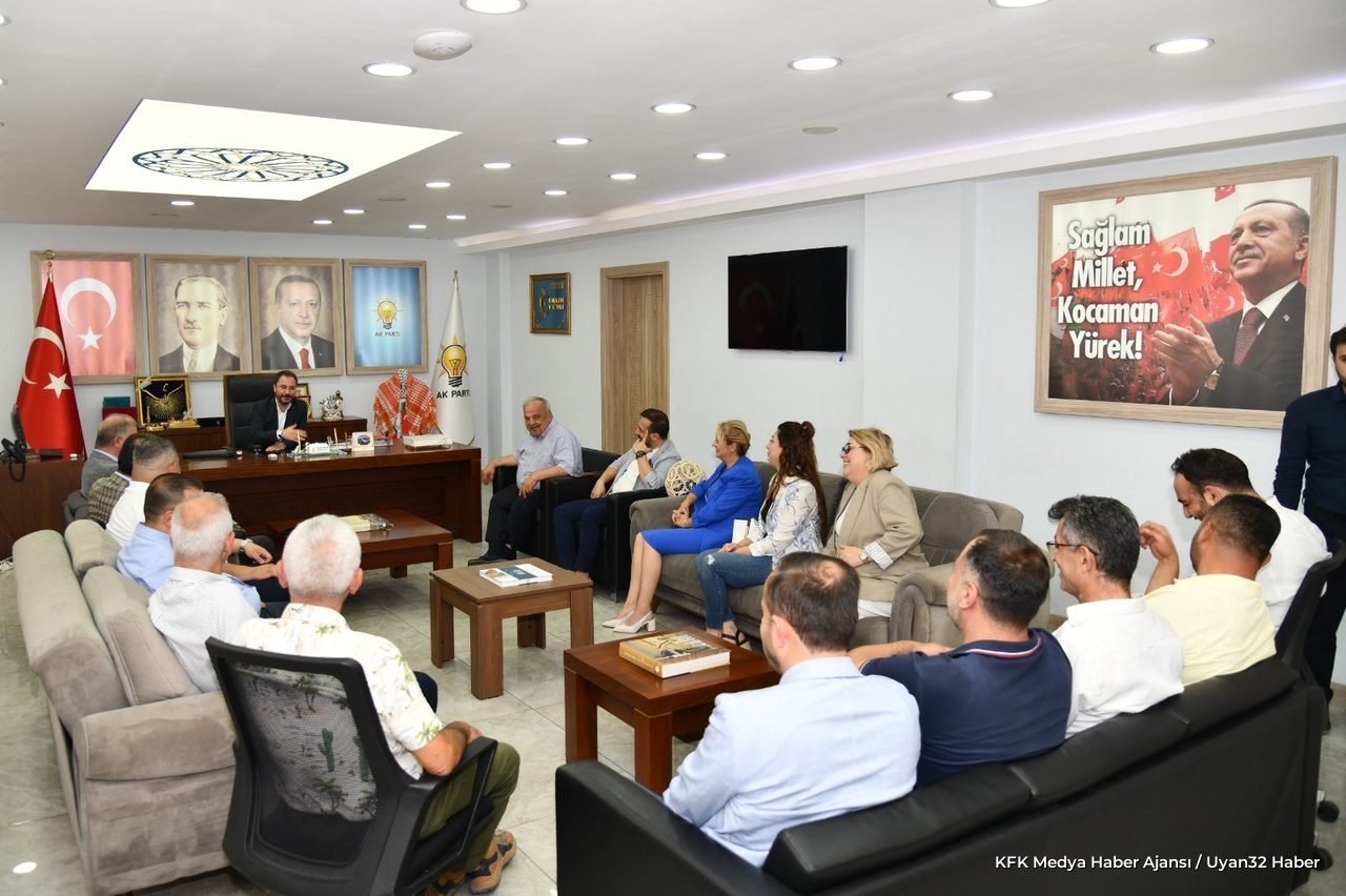 ITSO Seçimleri Öncesi Metin Çelik'ten AK Parti'ye Ziyaret