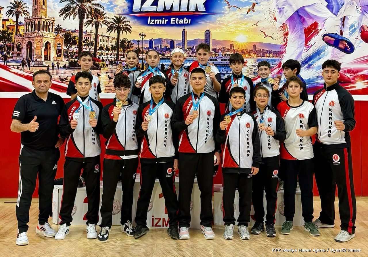 Karate Yıldızlar Ligi'nde Isparta'ya 43 Madalya Birden