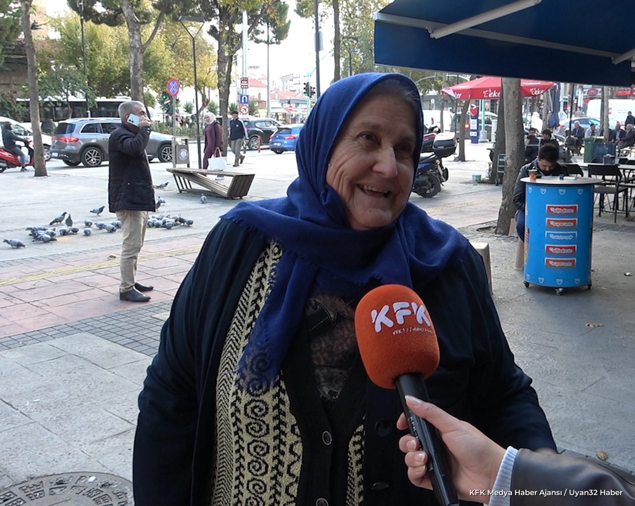 Kaymakkapı Meydanı’nda Güvercin Tartışması: Esnaf Ne Diyor, Vatandaş Ne Düşünüyor? - Detay 5