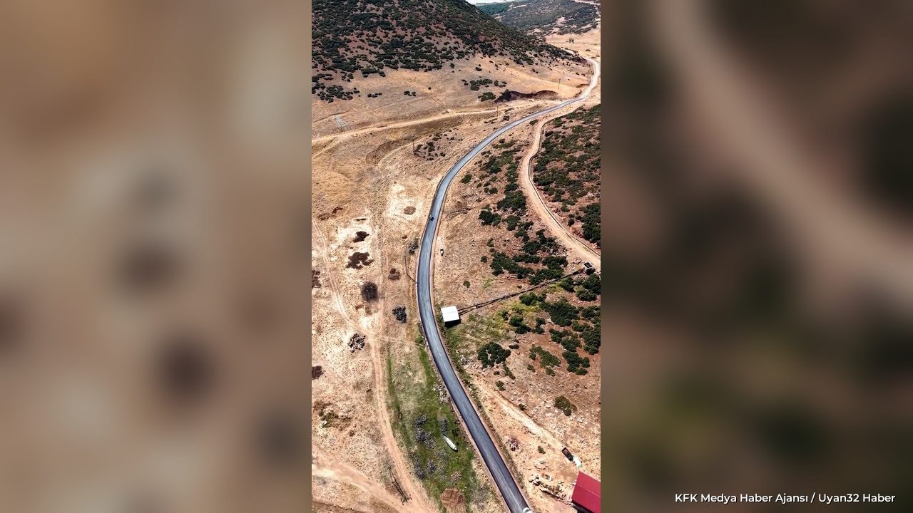 Kıyakdede Köyü’nde Yol Sevinci Sıcak Asfalt Serildi - Detay 3
