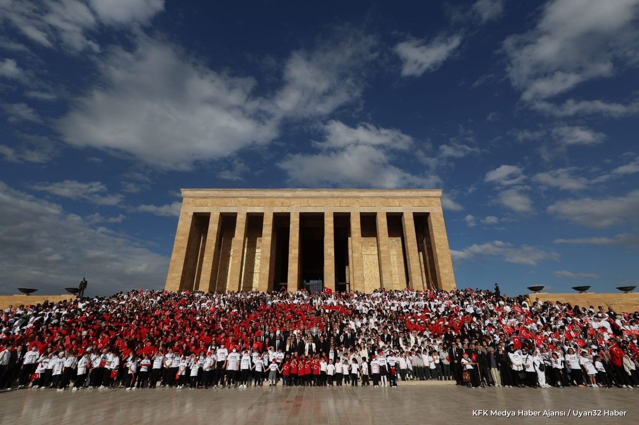 LÖSEV'den Anıtkabir Buluşması: 3 Ekim