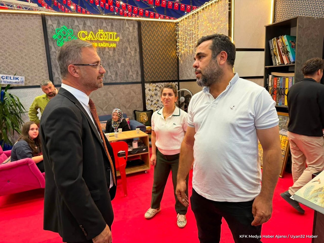 MHP Isparta Heyeti YapIsparta Fuarı