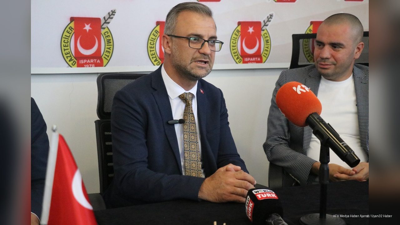 MHP Isparta İl Başkanı Gülay