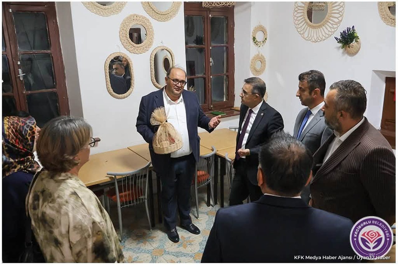 Milletvekili Hasan Arslan Keçiborlu İlçesini Ziyaret Etti - Detay 9