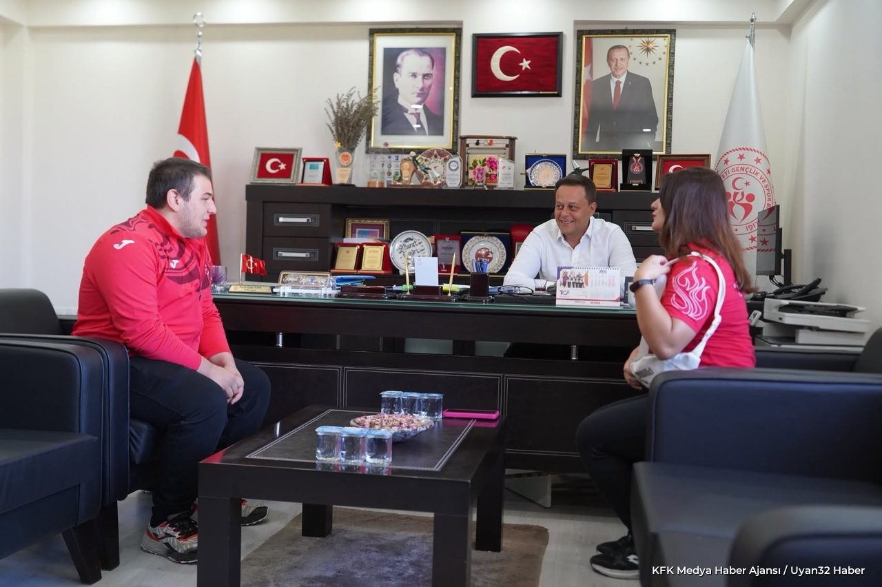 Milli Halterci Akbulut Müdür Kaya