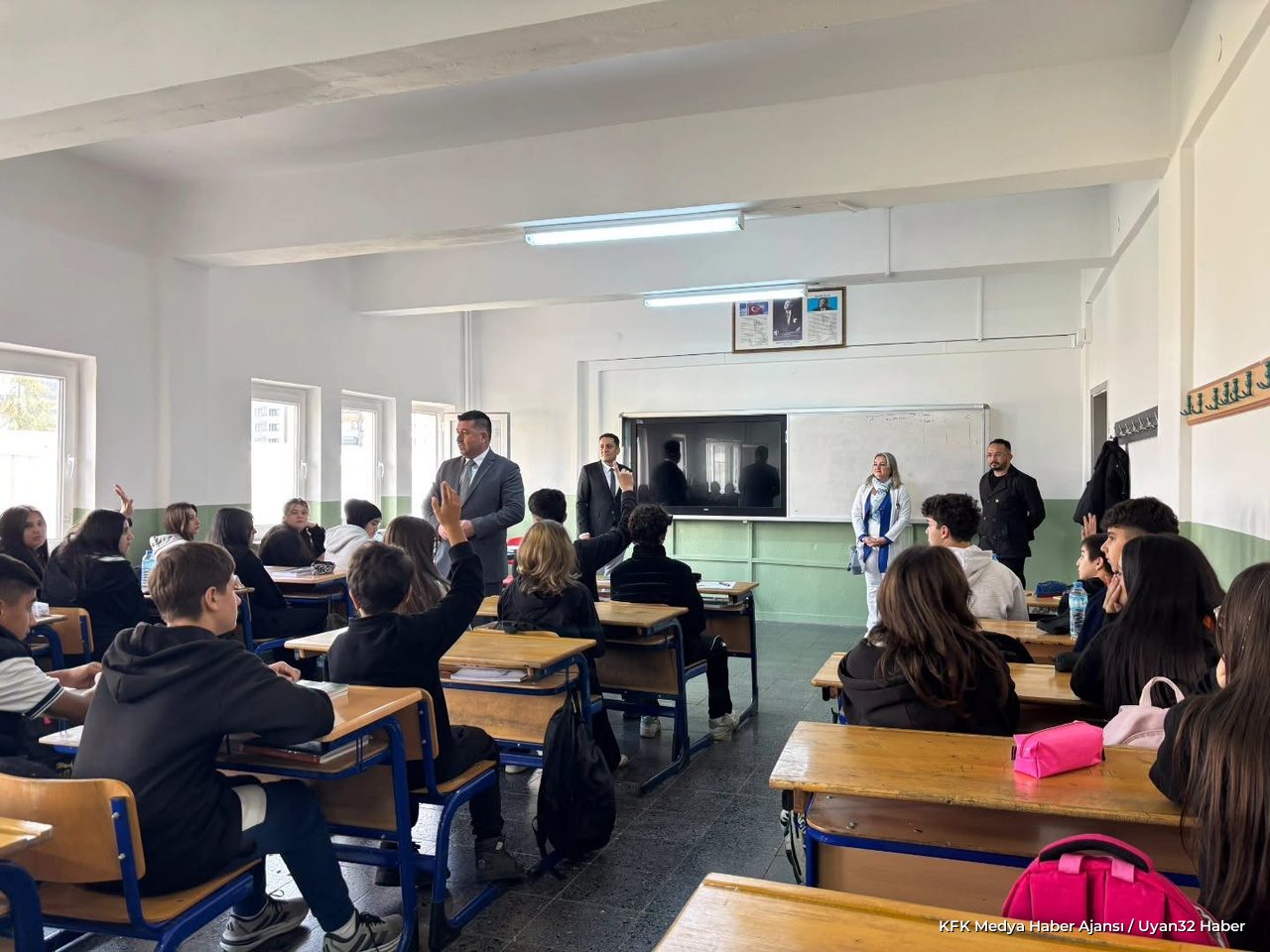 Müdür Ocak, Şehit Erkan Pala Anadolu Lisesini Ziyaret Etti - Detay 2