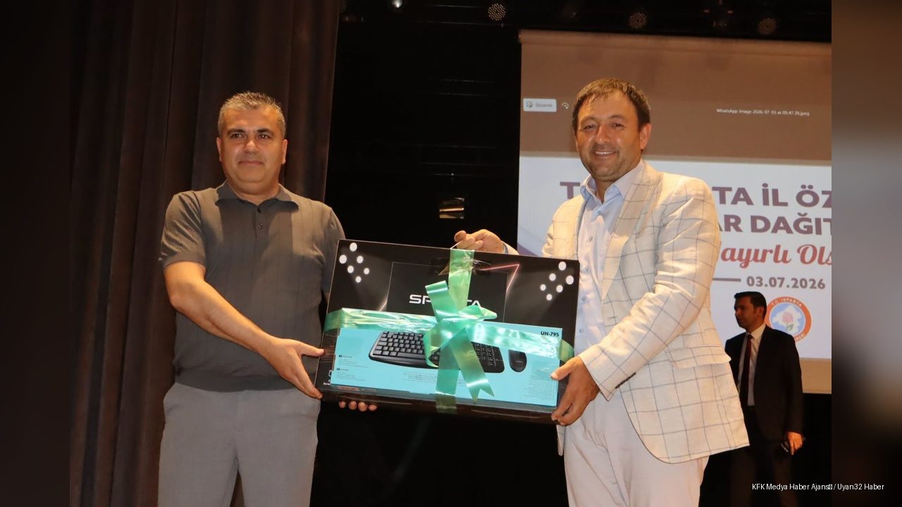 Muhtarlar Dijital Güç Kazandı! Bilgisayarlar Teslim Edildi