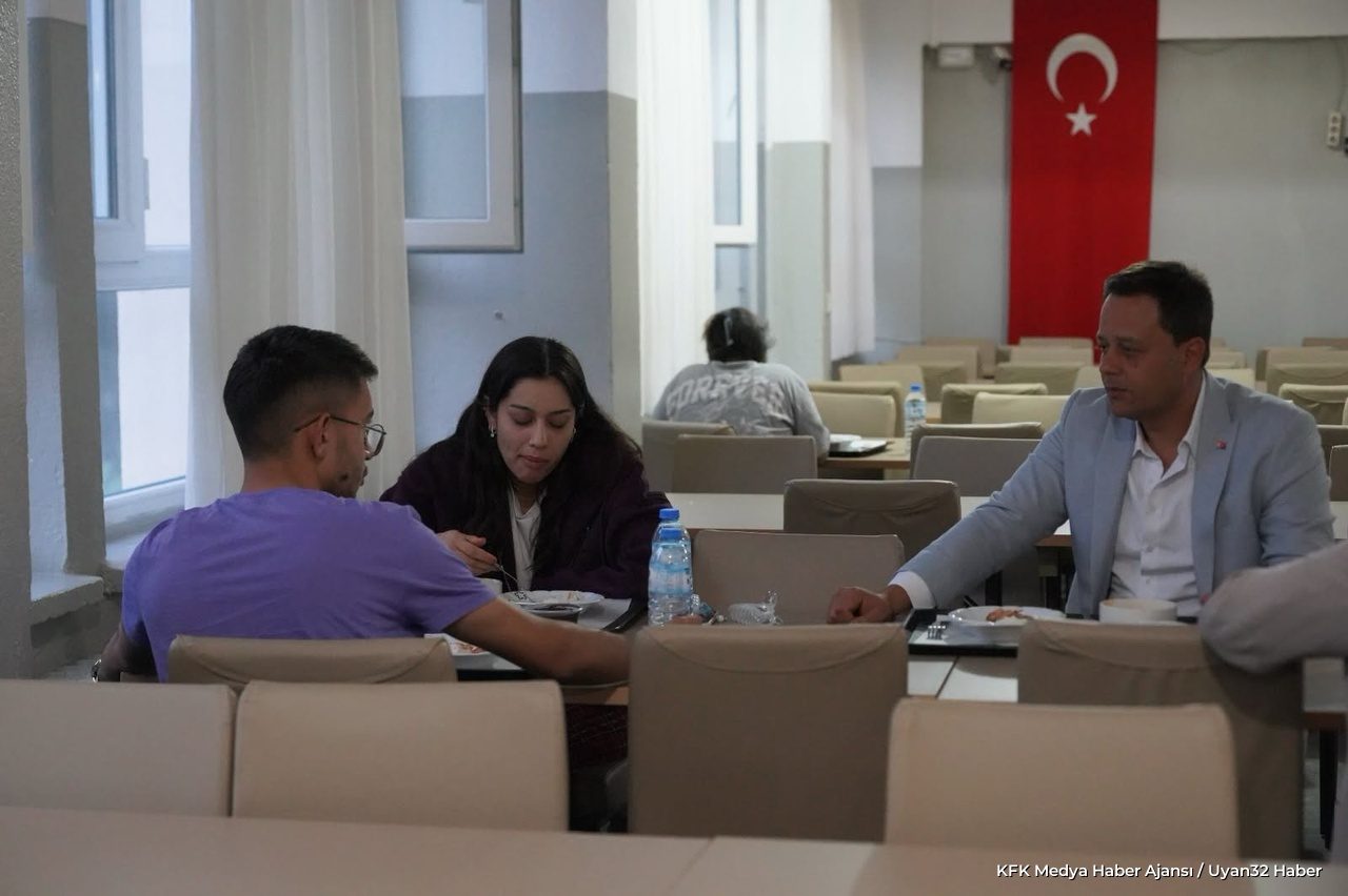 Murat Çağrı Kaya Isparta'da Öğrenci Yurtlarını İnceledi