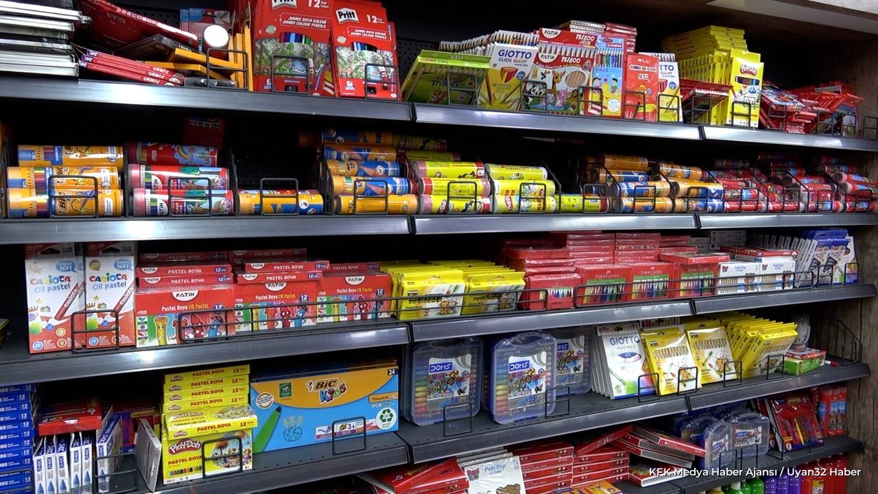 Okul Alışverişi Maliyeti Ne Kadar? Kırtasiyelerde Güncel Fiyatlar