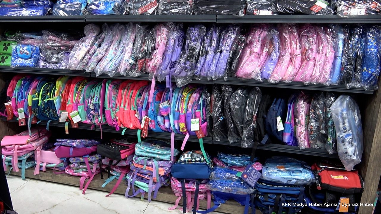 Okul Alışverişi Maliyeti Ne Kadar? Kırtasiyelerde Güncel Fiyatlar
