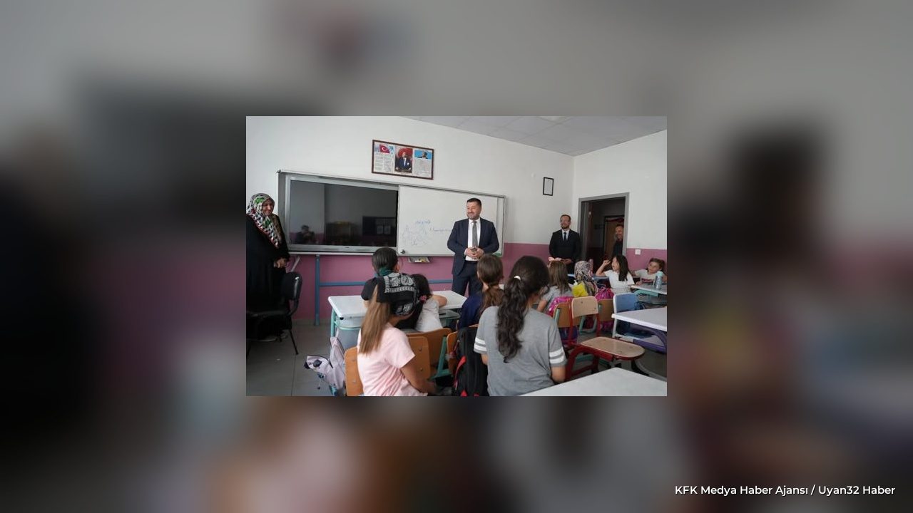 Eğitim Çalışmalarını İnceleyen Recai Ocak