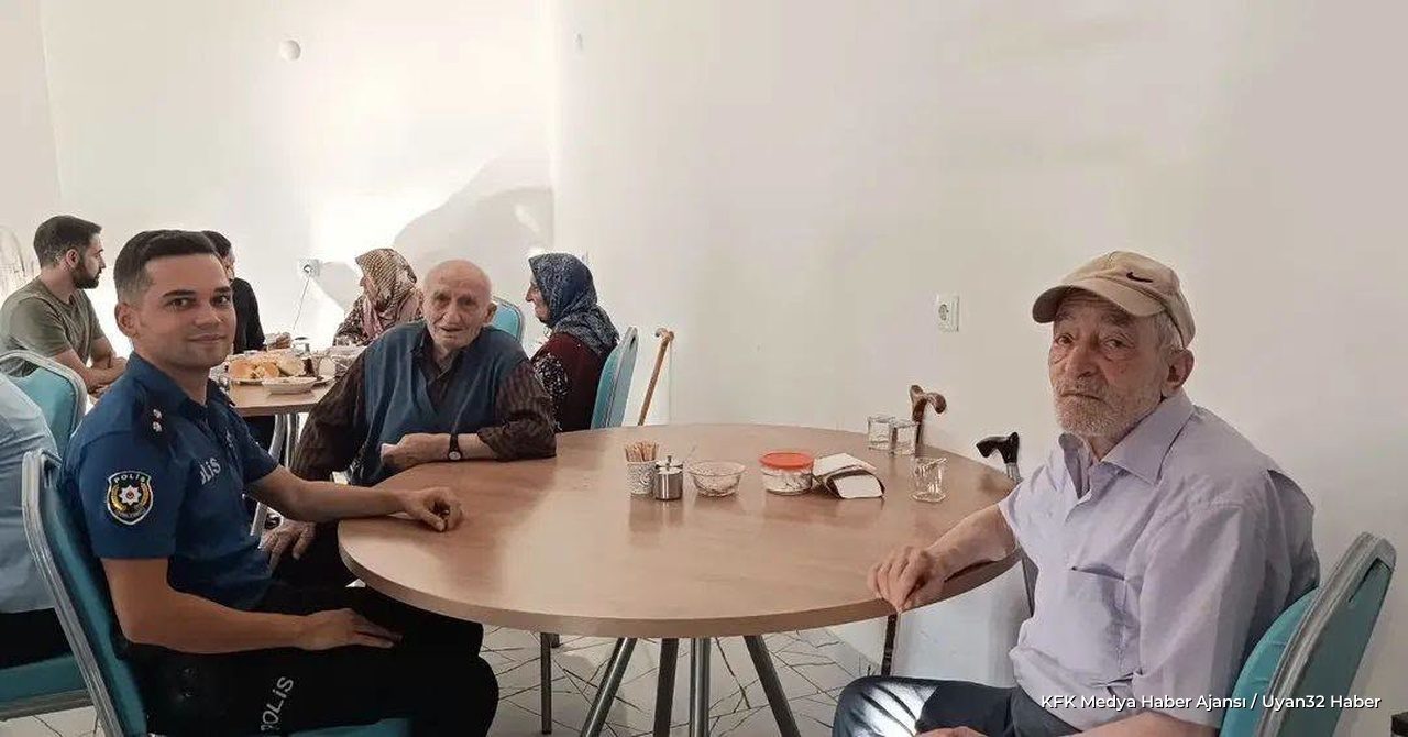 Büyüklerle Anlamlı Akşam Yemeği