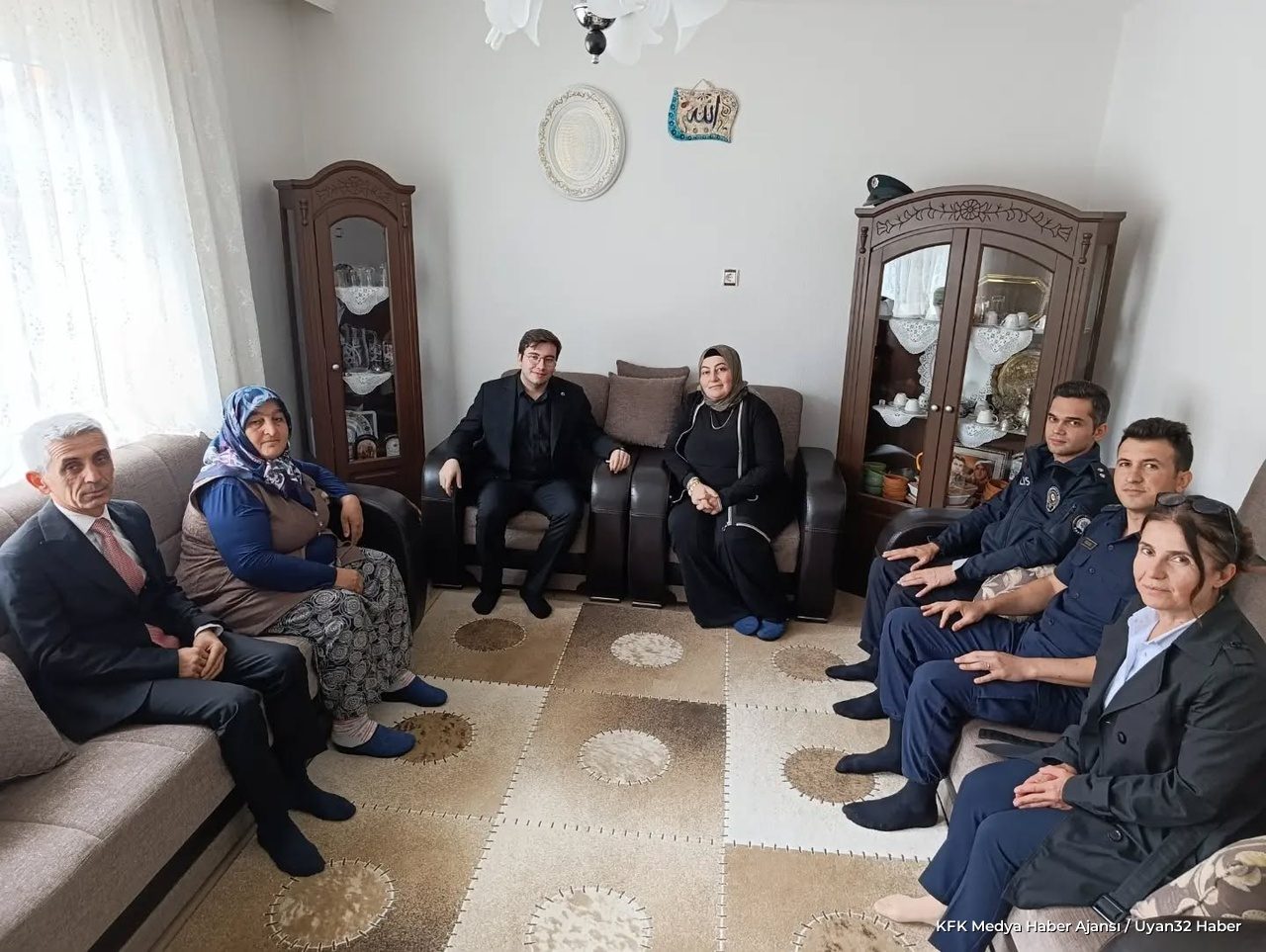 Şehit Ailesine Anlamlı Ziyaret