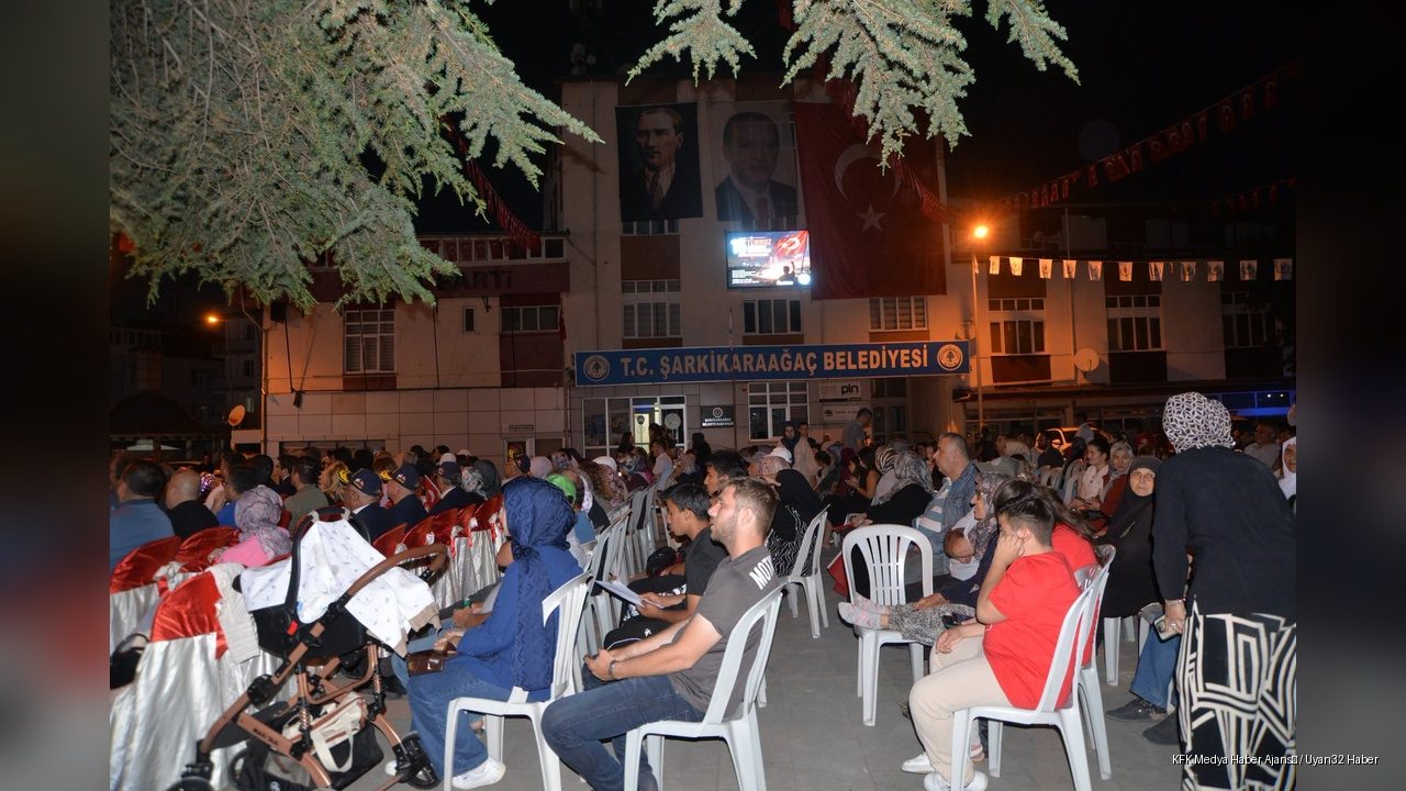 Şarkikaraağaç