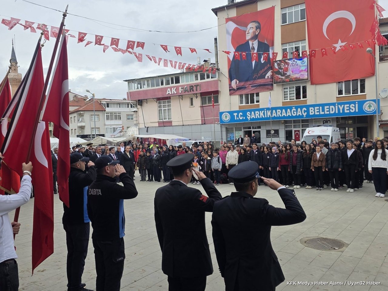 Şarkikaraağaç’ta Cumhuriyet Bayramı Kutlamaları Çelenk Töreni Ve Şehitlik Ziyaretiyle Başladı