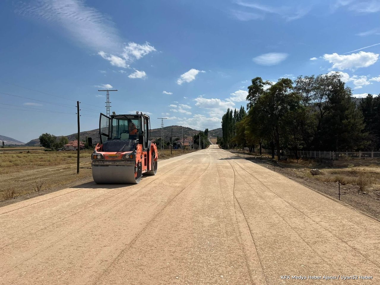 Şarkikaraağaç'ta Fakılar-Salur Yolu Genişletiliyor ve Asfaltlanıyor - Detay 3
