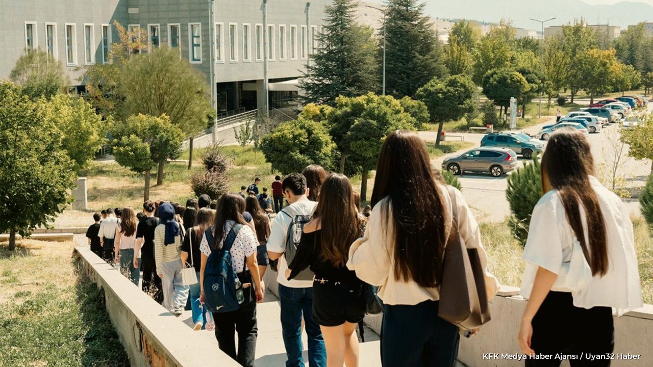 SDÜ'de 2026-2027 Akademik Yılı Başladı: Kampüs Yeniden Canlandı - Detay 9