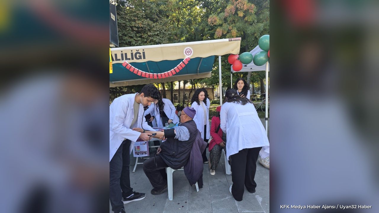 SDÜ’nün Genç Hekim ve Sağlıkçı Adayları Sahaya İndi - Detay 4