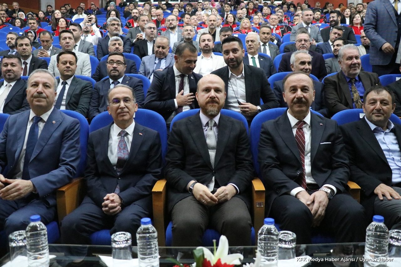 SDÜ Rektörü Saltan’dan Öğrencilere Net Mesaj: Diploma Yetmez! - Detay 3