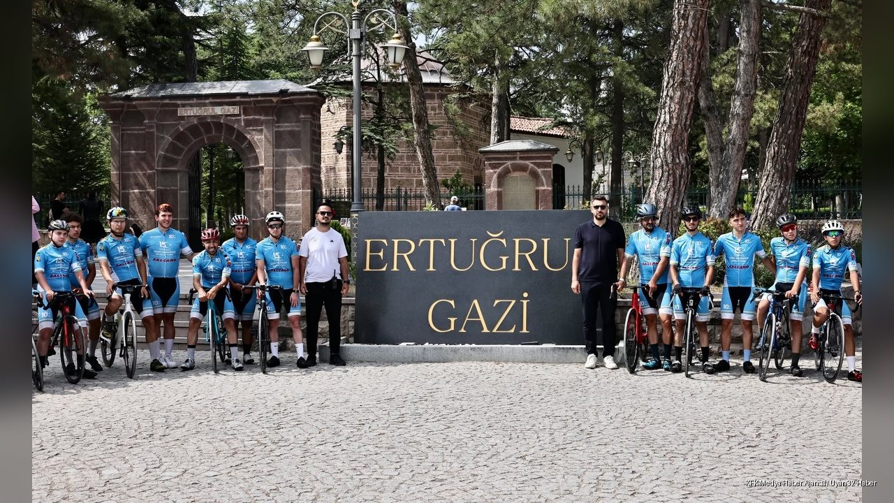 Şehit Ömer Halisdemir İçin 1.071 Kilometre Pedal Çevirdiler