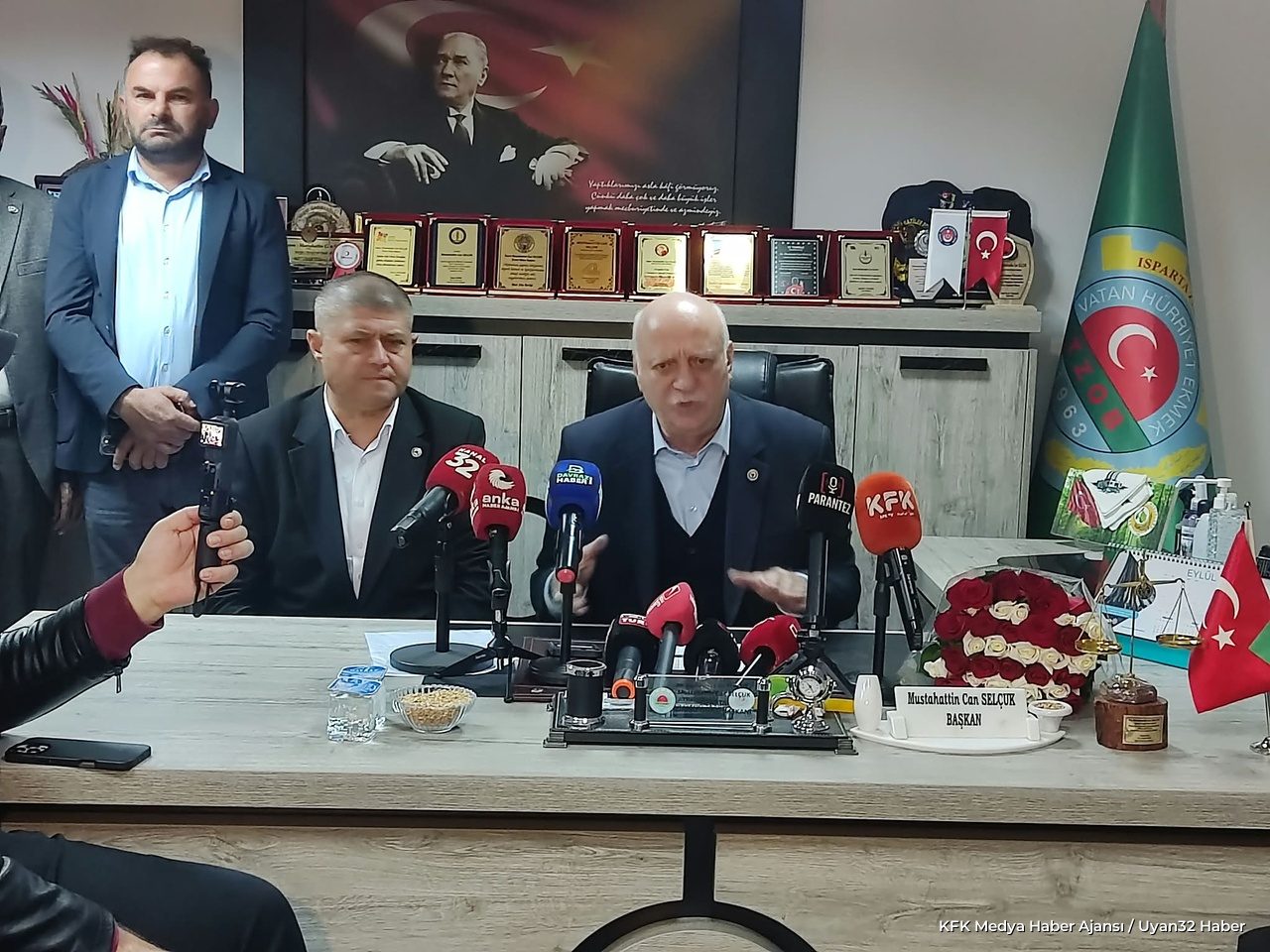 Şemsi Bayraktar Isparta’da Tarımı Değerlendirdi - Detay 2