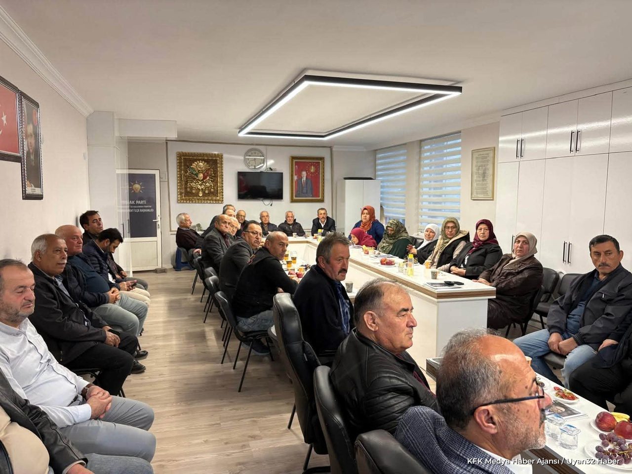 Senirkent AK Parti İlçe Danışma Meclisi Toplantısı Gerçekleşti