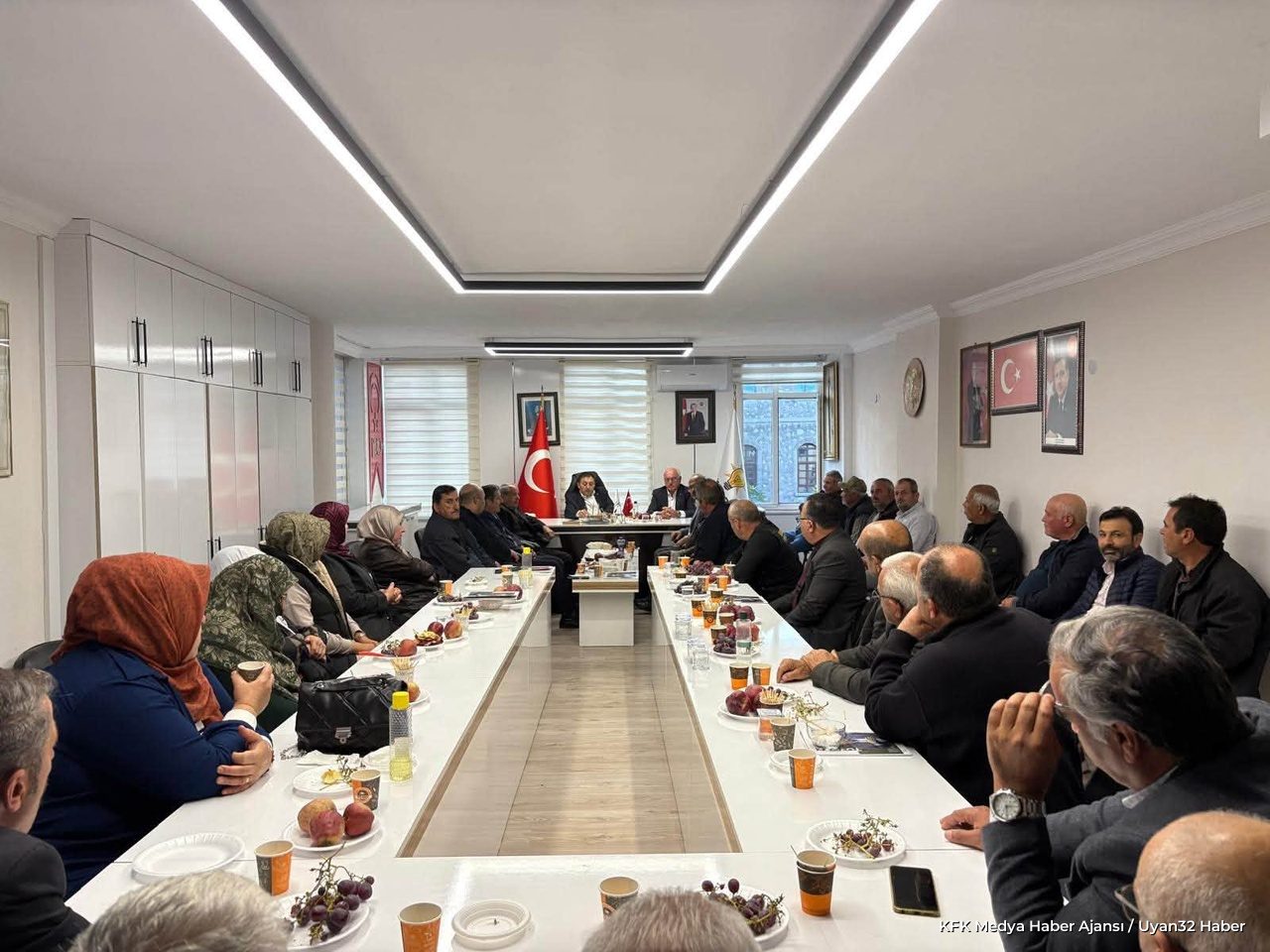 Senirkent AK Parti İlçe Danışma Meclisi Toplantısı Gerçekleşti - Detay 4