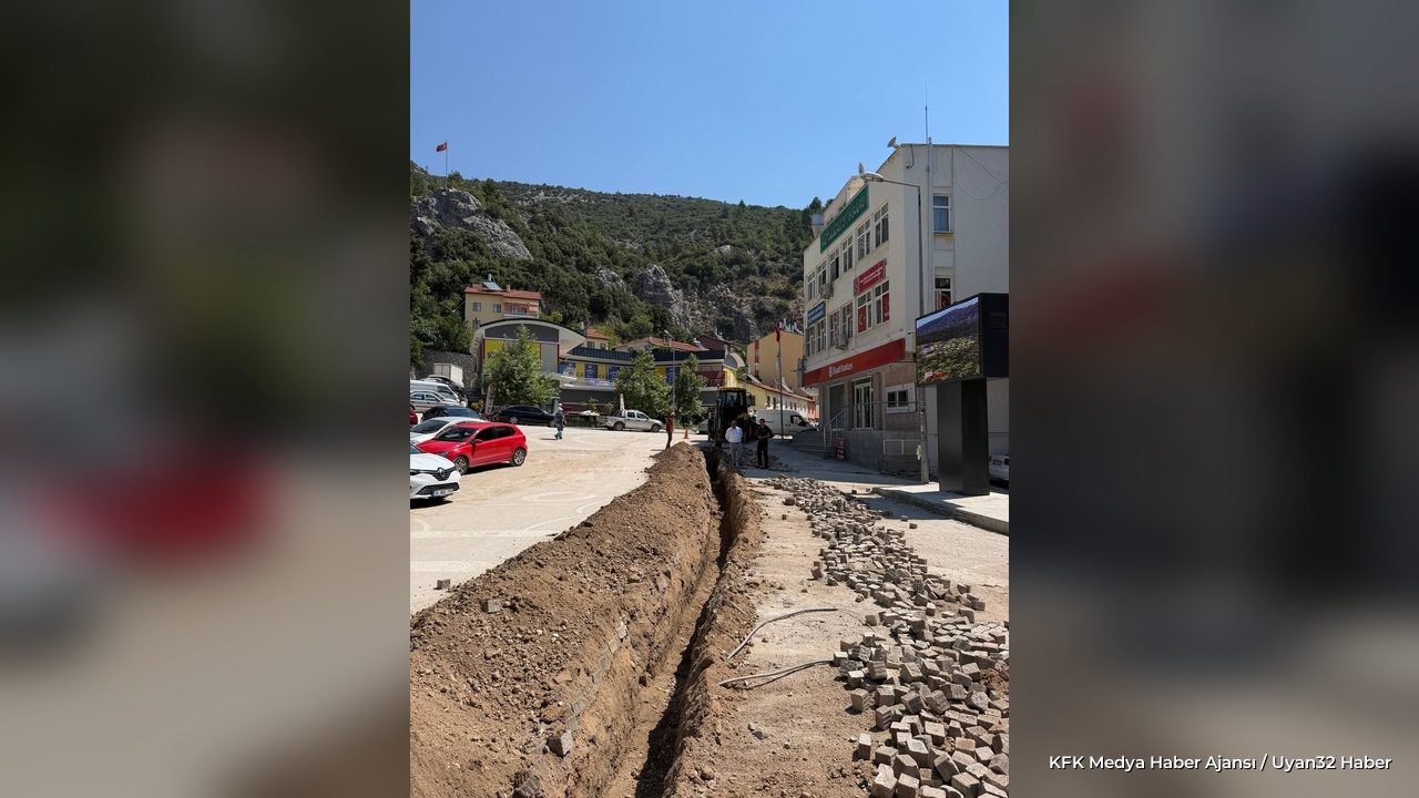 Sütçüler'de Su Hattı Güncelleniyor