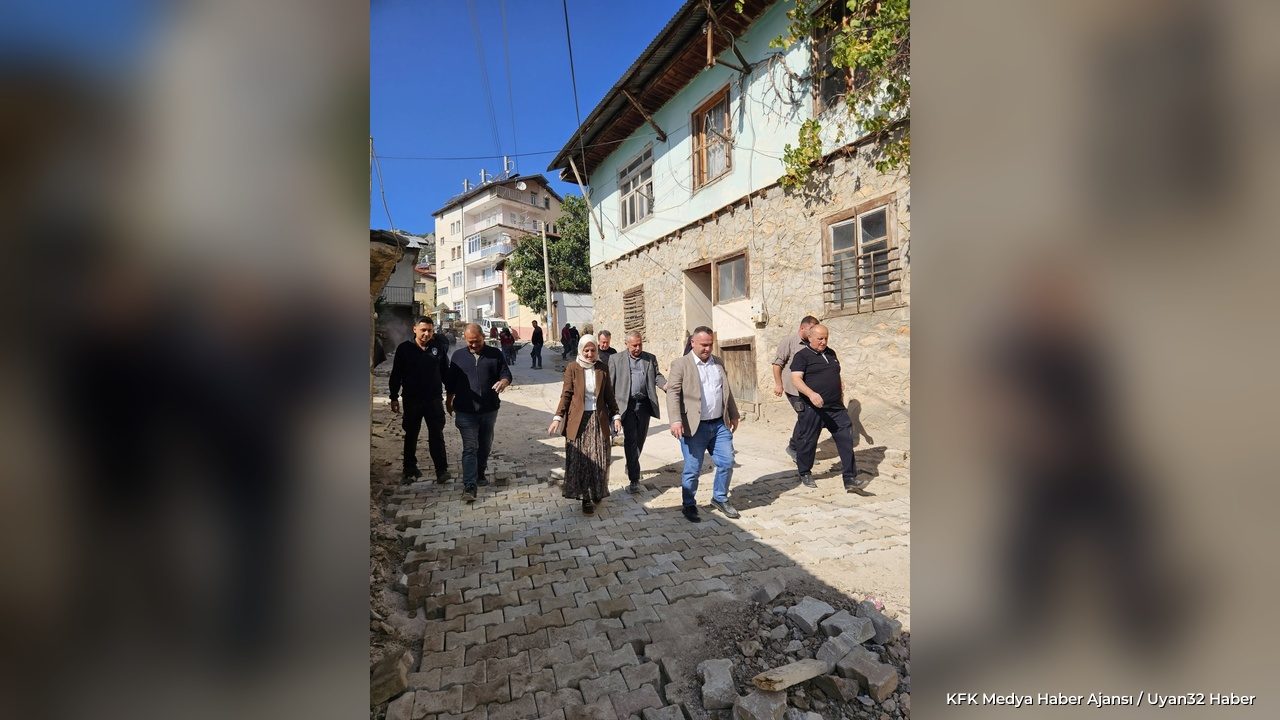 Sütçüler'de Bozulan Yollar Onarılıyor - Detay 3